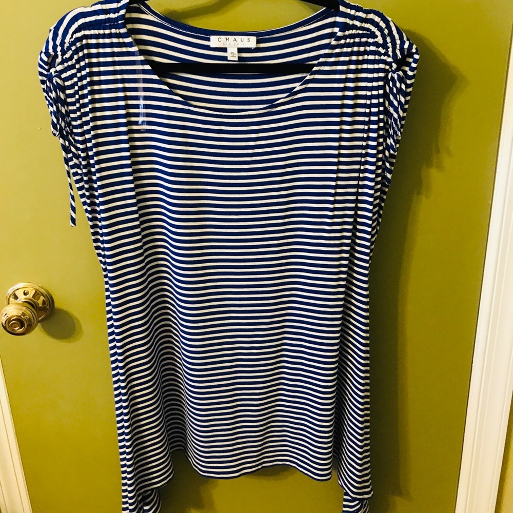 Sleeveless top